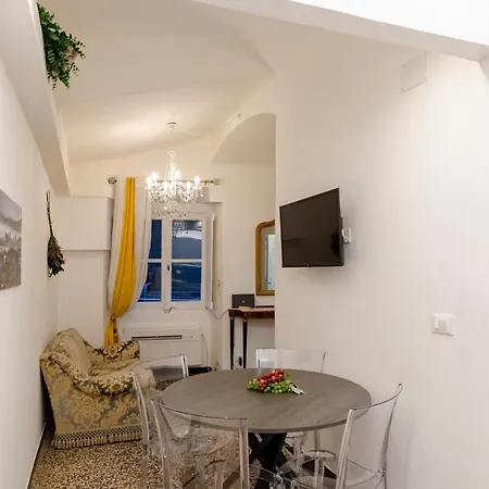 Joivy Ideal Flat Near Aquarium Apartment
