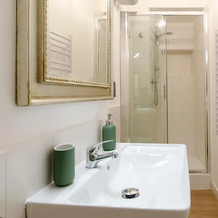 Joivy Ideal Flat Near Aquarium アパート ジェノヴァ