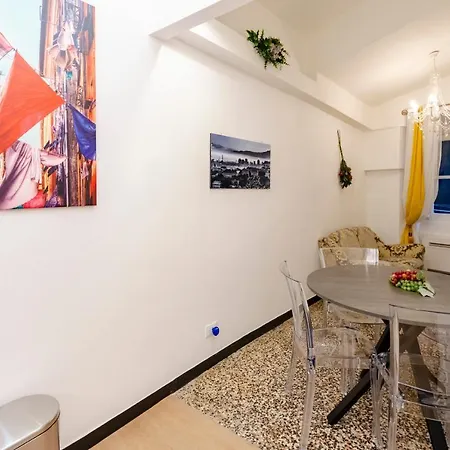 Joivy Ideal Flat Near Aquarium Genoa